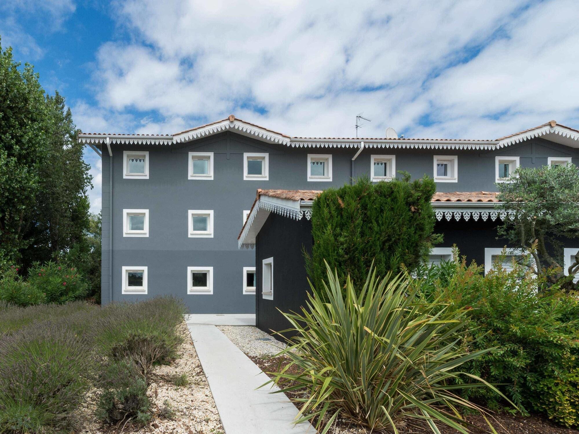 Kyriad Bordeaux Sud - Villenave D'Ornon Villenave-dʼOrnon Exterior foto